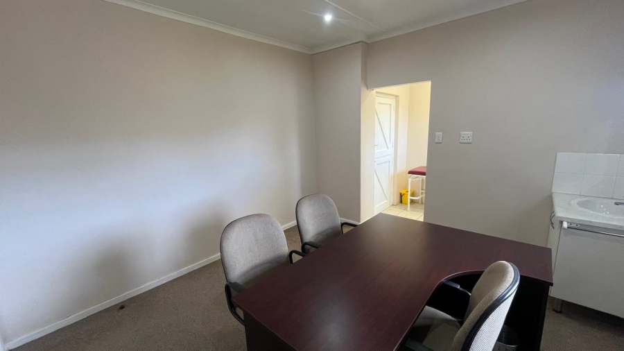  Bedroom Property for Sale in Jeffreys Bay Central Eastern Cape